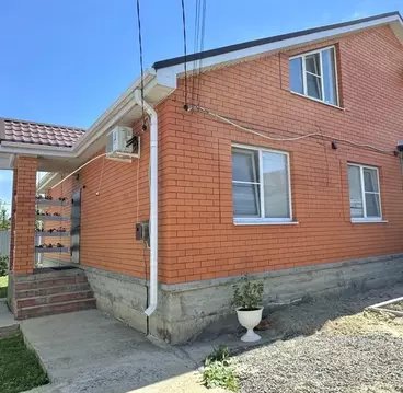 Дом в Ростовская область, Волгодонск ул. Таганрогская (142 м)