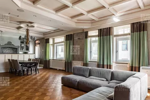 Квартира, 3 комнаты, 163 м