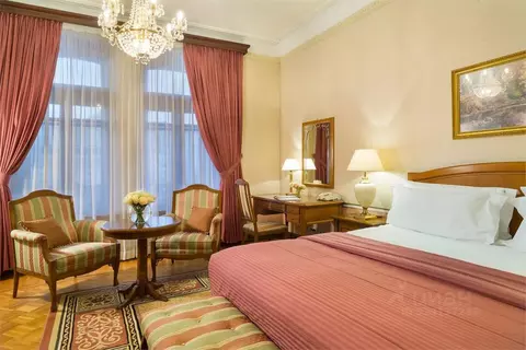 Комната Москва Театральный проезд, 2 (35.0 м)
