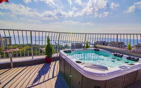 3-к кв. Краснодарский край, Сочи Центральный мкр, ул. Первомайская, 5 ...