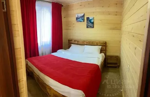 Дом в Карачаево-Черкесия, Зеленчукский район, с. Архыз ул. Банковская, ...
