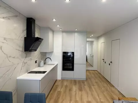 1-к кв. Тюменская область, Тюмень ул. 50 лет Октября, 57Бк2 (48.7 м)