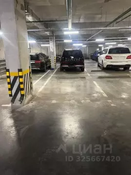 Гараж в Москва Красноказарменная ул., 14Ак4 (13 м)