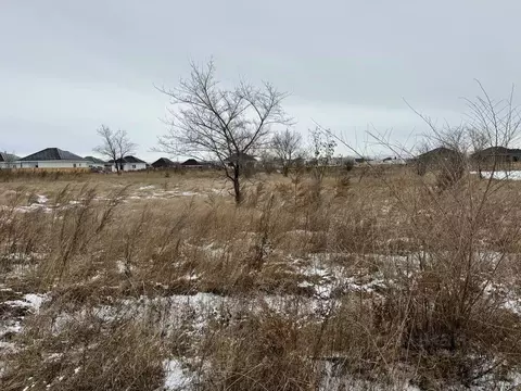 Участок в Хакасия, Усть-Абаканский район, пос. Тепличный Вишневая ул., ...