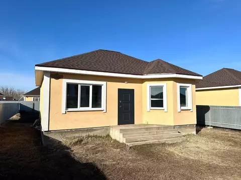 Дом в Оренбургская область, Оренбургский район, Ивановский сельсовет, ...