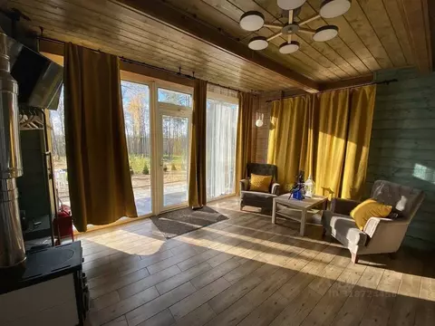 Дом в Ленинградская область, Выборгский район, Рощинское городское ...