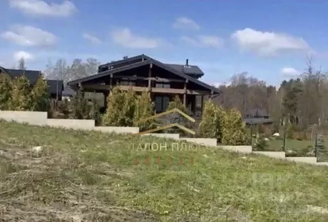 Участок в Ленинградская область, Приозерский район, Петровское с/пос, ...