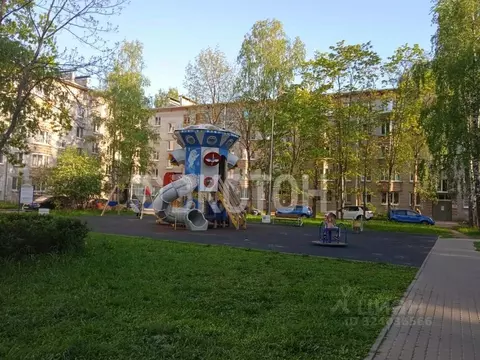 2-к кв. Санкт-Петербург, Санкт-Петербург, Петергоф Озерковая ул., 55к2 ...