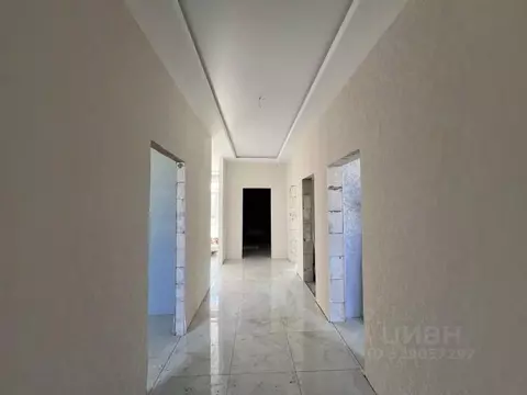 Дом в Крым, Симферопольский район, с. Мирное  (100 м)