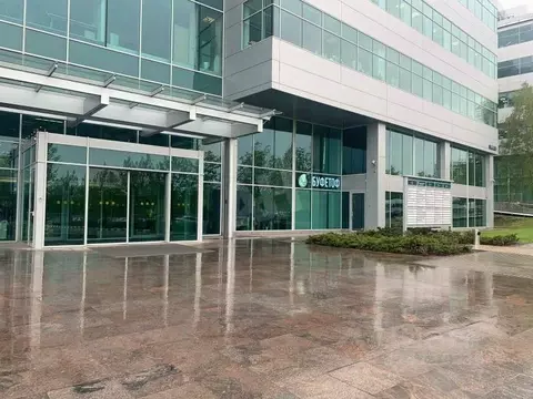 Офис в Москва Крылатская ул., 17к1 (190 м)