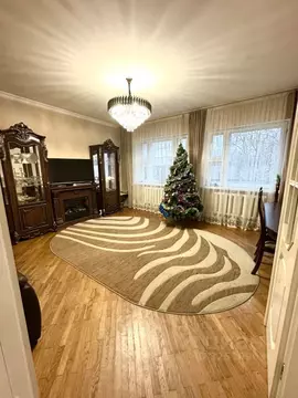 Дом в Ставропольский край, Ставрополь Октябрьская ул., 102 (250 м)