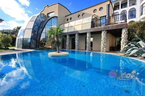 Дом в Крым, Ялта муниципальный округ, Ливадия пгт ул. Виноградная (800 ...