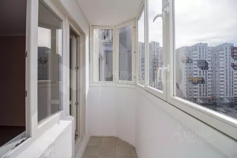 3-к кв. Тюменская область, Тюмень ул. Валентины Трофимовой, 4 (91.0 м)