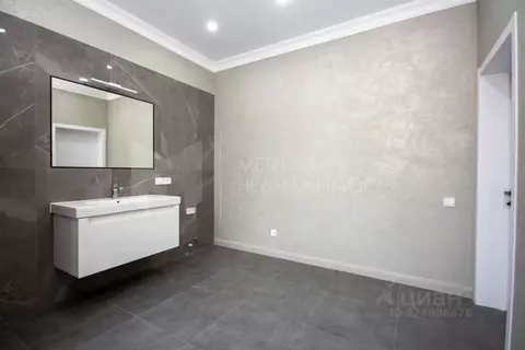 Коттедж в Тюменская область, Тюмень Три Сосны мкр, ул. Липовая (220 м)