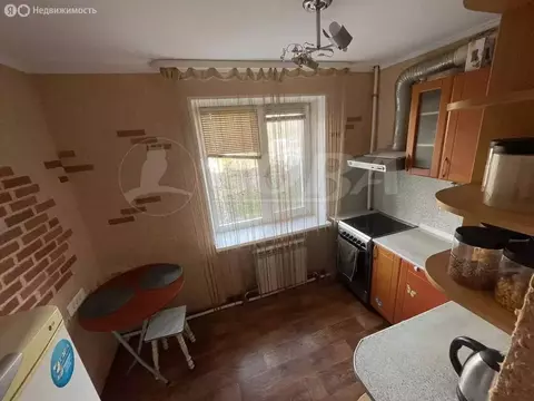 2-комнатная квартира: Богандинский, улица Ломоносова, 1 (41 м)