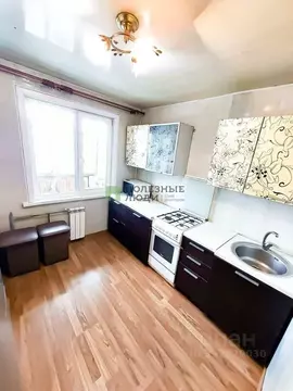 3-к кв. Иркутская область, Ангарск 12А мкр, 2 (65.0 м)