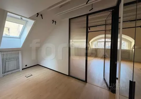 Офис в Москва Малая Пироговская ул., 14С1 (213 м)