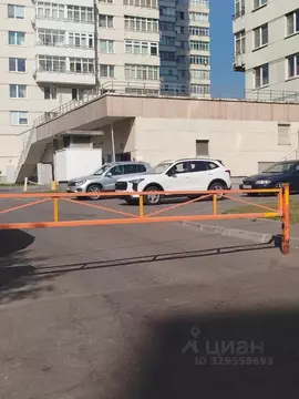 Гараж в Москва ул. Большая Набережная, 9 (20 м)