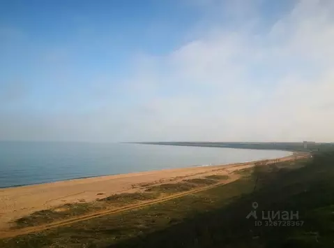 Участок в Крым, Ленинский район, Семисотское с/пос, с. Каменское  (6.0 ...