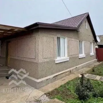 Дом в Крым, Сакский район, Ореховское с/пос, с. Михайловка ул. ...