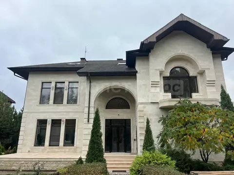 Дом в Москва д. Бурцево, ул. Новобурцевская, 54 (438 м)