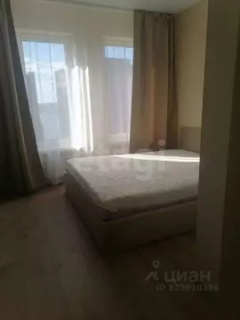 1-к кв. Тюменская область, Тюмень ул. Ивана Чистякова, 5 (40.0 м)