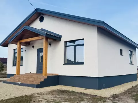 Дом в Свердловская область, Белоярский муниципальный округ, с. ...