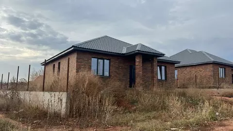 Коттедж в Оренбургская область, Оренбургский район, пос. Ленина ...