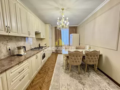 2-к кв. Ставропольский край, Ессентуки ул. Орджоникидзе, 84к1 (78.9 м)