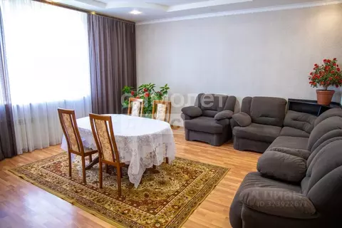 Коттедж в Свердловская область, Серов ул. Карла Либкнехта, 61Б (221 м)