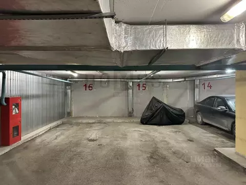 Гараж в Свердловская область, Екатеринбург ул. Щорса, 37 (19 м)