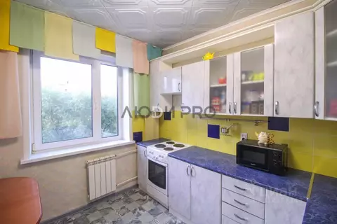 2-к кв. Алтайский край, Барнаул ул. Антона Петрова, 223 (60.0 м)