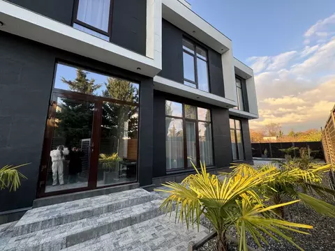 Дом в Краснодарский край, Сочи городской округ, с. Верхневеселое ул. ...