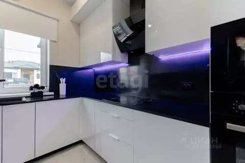 Дом в Свердловская область, Белоярский муниципальный округ, пос. ...