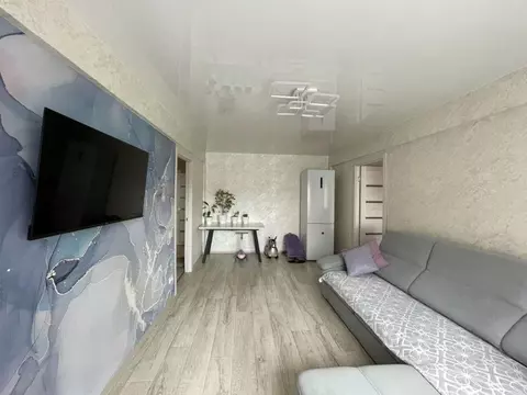 3-к кв. Омская область, Омск ул. Химиков, 20А (55.4 м)