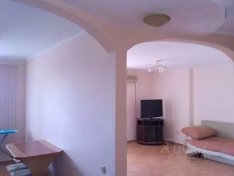 1-к кв. Саратовская область, Саратов ул. Усть-Курдюмская, 1 (46.0 м)