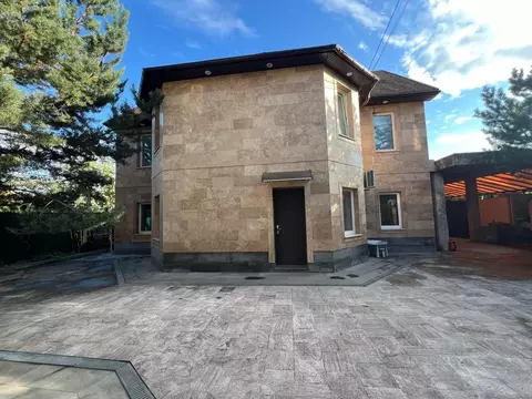 Дом в Московская область, Химки городской округ, д. Голиково ул. ...