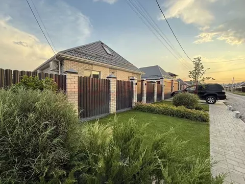 Дом в Ростовская область, Мясниковский район, Красный Крым хут. ул. ...