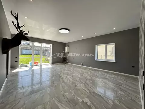 Дом в Крым, Симферопольский район, Перовское с/пос, с. Украинка ул. ...