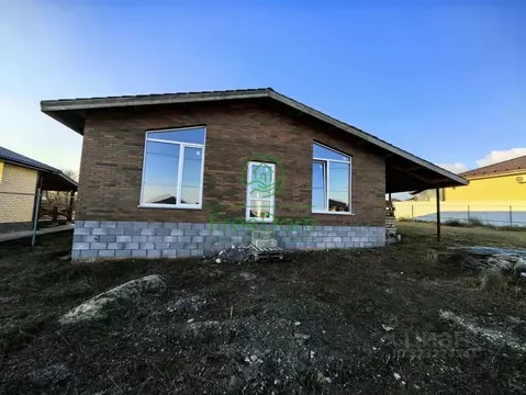 Дом в Белгородская область, Белгородский район, Пушкарское с/пос, с. ...