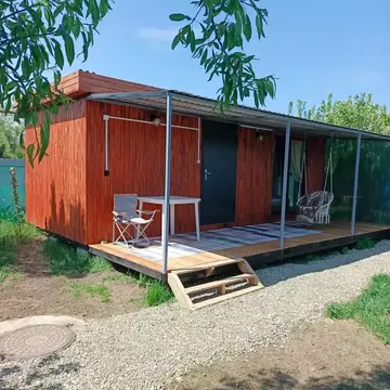 Дом в Краснодарский край, Темрюкский район, Ахтанизовское с/пос, пос. ...