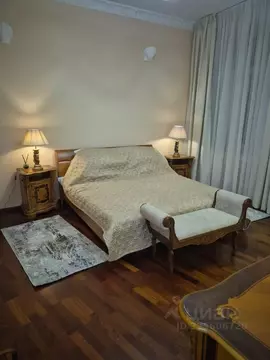 3-к кв. Москва ул. Серафимовича, 2 (140.0 м)