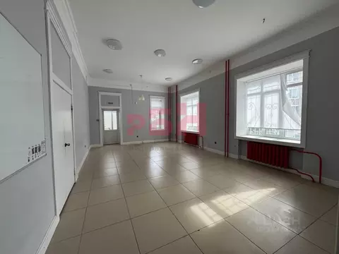 Помещение свободного назначения в Тюменская область, Тюмень 6-й мкр, ...