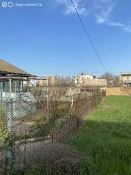 Участок в Сакский район, Суворовское сельское поселение, СНТ Строитель ...