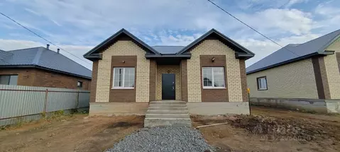 Дом в Оренбургская область, Оренбургский район, Ивановский сельсовет, ...