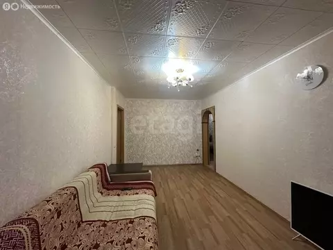 3-комнатная квартира: Златоуст, улица Аносова, 176 (57.4 м)