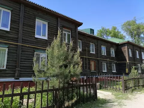 3-к кв. Омская область, Омск Городок Нефтяников мкр, пер. ...