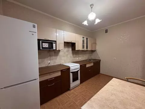 2-к кв. Свердловская область, Екатеринбург ул. Опалихинская, 20А (72.0 ...