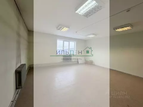 Торговая площадь в Брянская область, Брянск Севская ул., 32 (53 м)