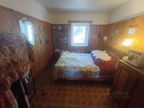 Дом в Крым, Ленинский район, Семисотское с/пос, с. Каменское пер. ...